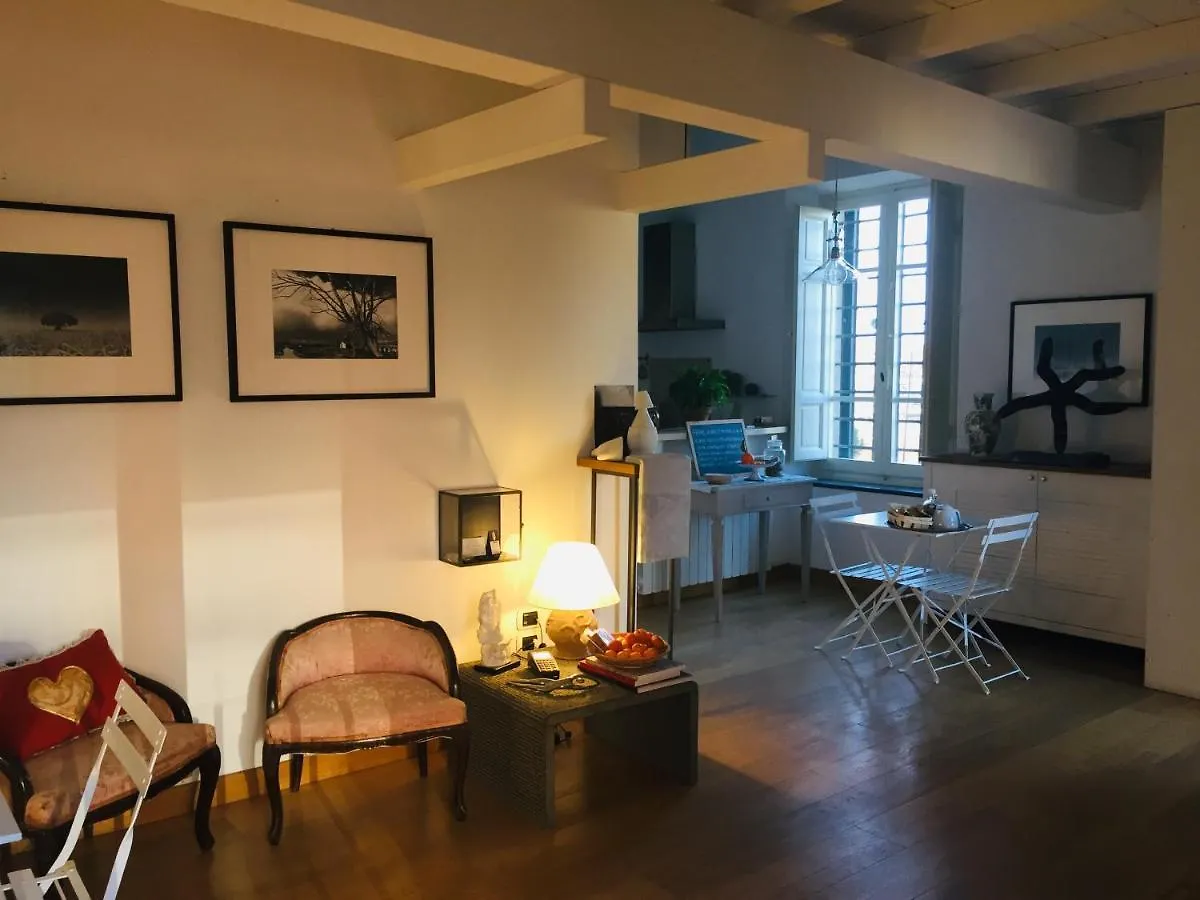 B&B L' Orangerie Pietrasanta Italy